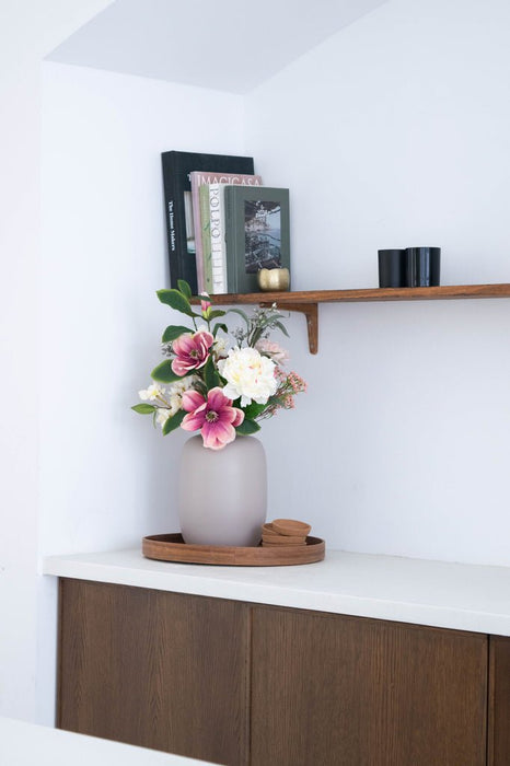 Galabuket I Kunstig Have