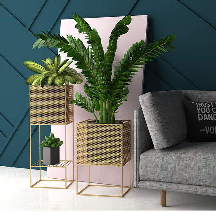 Stor Cache Pot På Stand Praca