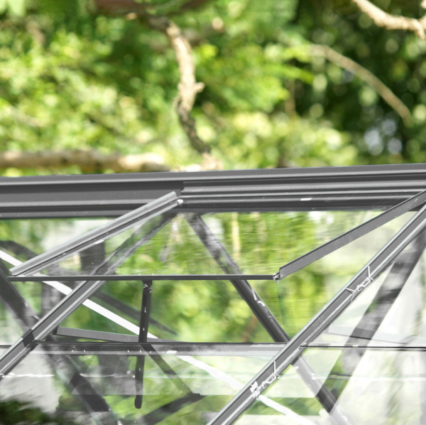 Kommen Drivhus 8,1M²