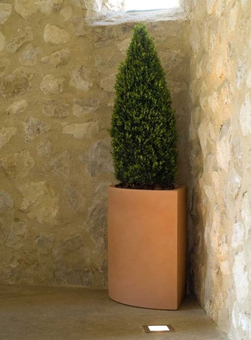 Kantet Udvendig Hjørnepotte