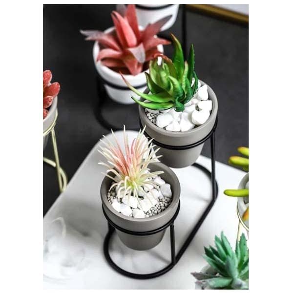 Dio Metal Piedestal Pot